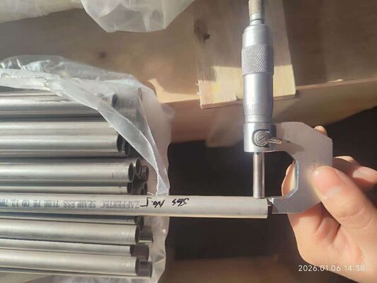 Seamless C70600 Copper Nickel Pipe for High-Temperature High-Pressure Applications - SCH80, 6M Lengths